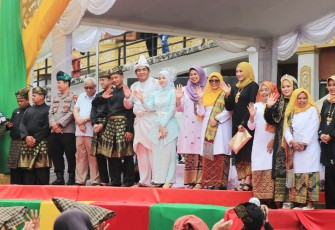 Pawai Budaya Sempena HUT ke-74 Kabupaten Bintan 