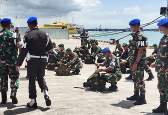 KRI ABN-503 saat Debarkasi Pasukan Purna Tugas Satgas Pamtas RI-Timor Leste