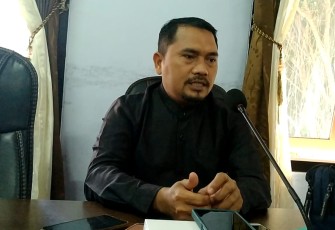Agus Cahyono, Wakil Ketua DPRD Kabupaten Trenggalek, saat dikonfirmasi setelah rapat kerja Banmus, Rabu, 5/1/2022 (Foto : Hardi Rangga)