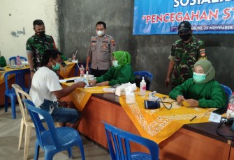  Monitoring Vaksinasi di Desa Pacarmulyo