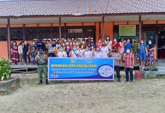 Babinsa Koramil 1016-03/Sepang, Serka Helprit , lakukan pendampingan vaksinasi anak 6-11 tahun 