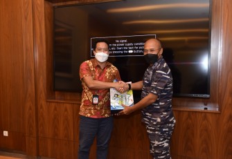 Kunjungan Kadispenal ke PT Mayora 