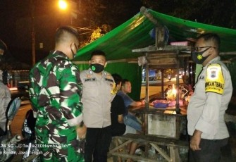 Patroli pendisiplinan Prokes oleh Petugas gabungan Pegandon