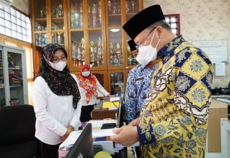 Gubernur Rohidin Mersyah, SIDAK ke Dikbud dan Disperindag