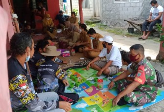 Sertu Dahniar bersama Lurah Tumbang Tahai dan Dinas Perikanan sambangi para kelompok nelayan