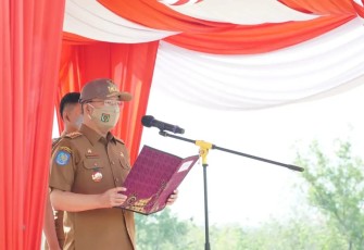 Rohidin Mersyah, saat menjadi pembina apel Bulan Keselamatan dan Kesehatan Kerja (K3) Nasional tingkat Provinsi Bengkulu