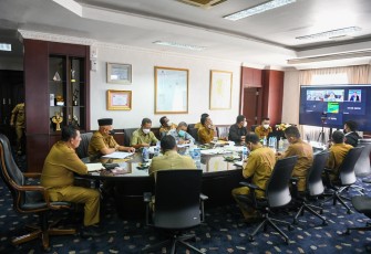 Rapat teknis rencana pengembangan bandara Raja Haji Abdullah Tanjung Balai Karimun di Ruang Kerja Gubernur Kepri