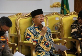 Gubernur Rohidin Mersyah, saat Rakor Penanganan COVID-19 bersama Forkopimda Provinsi Bengkulu 