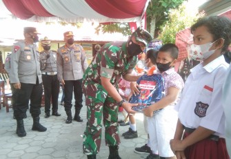 Giat vaksinasi massal bagi anak usia 6-11 tahun yang digelar Polda Kalteng, di SD Negeri 2 Pahandut