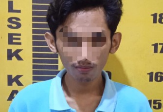 AKS (26) warga Desa Sumberingin kulon, Kecamatan Ngunut, Kabupaten Tulungagung