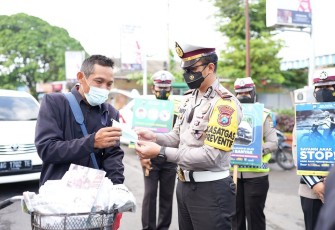 Operasi Keselamatan Semeru 2022 oleh jajaran Satlantas Polres Tulungagung 