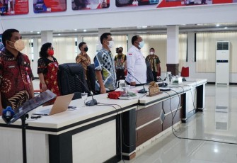 Wakil Wali Kota Bitung (tengah) saat membuka RKPD tahun 2023