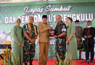 Pisah sambut Dandenpom II/I Bengkulu di Madenpom II/I, Senin (14/03/2022)