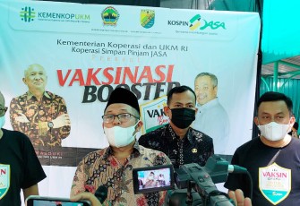 Vaksinasi Booster Kospin Jasa