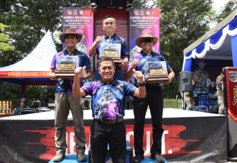 Para Pejabat Utama Kodiklatal Ikuti Lomba Menembak