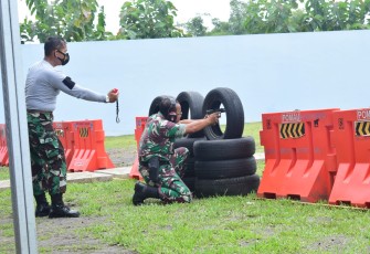 Kejuaraan Menembak Pistol Reaksi Cepat Danlanud Cup 2022