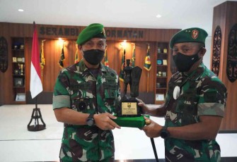 Pangdam XVIII/Kasuari Ucapkan Terima Kasih Atas Pengabdian Brigjen Steve Parengkuan 