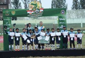 Team SSB 2 R Legend Bandung Raih Juara Pertama, Turnamen U-10 Ketua Persit KCK Daerah III/Siliwangi