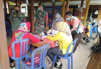 Serda Bambang Terus Lakukan Pendampingan Vaksinasi di Wilayah Binaannya