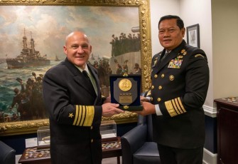 Kasal Bertemu Kasal Amerika
