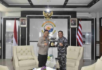 Panglima Koarmada III Menerima Kunjungan Kehormatan Kapolda Papua Barat