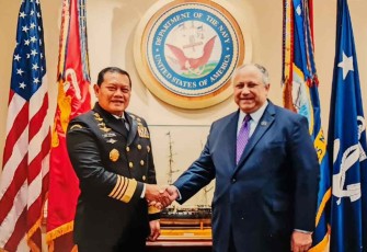 Kasal Kunjungi US Secretary of the Navy 