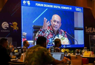 Sinergi K/L Hingga Platform Digital, Menteri Teten : E-Commerce Harus Dibanjiri Produk UMKM