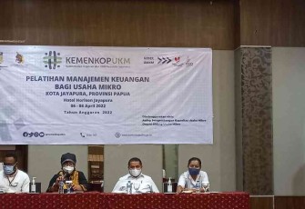 KemenKopUKM Gelar Pelatihan Manajemen Keuangan Usaha Mikro di Tanah Papua