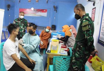 Dandim PPU Tinjau Vaksinasi Booster Kelurahan Petung