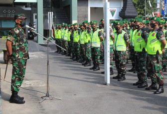 Cek Kesiapsiagaan Personel dan Materiil, Kodim 0808/Blitar Gelar Pasukan