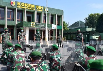 Marak Aksi Unras 11 April, Korem 081/DSJ Siagakan Personel
