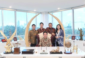 Bamsoet Dorong OJK Menjadi Lembaga yang Kuat, Berwibawa dan Fleksibel