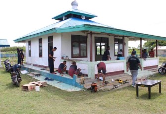 Sambut HUT KE-4 Pasmar 3, Yonmarhanlan XI Merauke Berbagi Kasih di Bulan Ramadhan