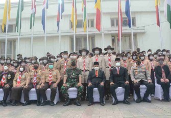 Pengibaran 109 Benderà KAA Sebagai Bukti Sejarah Diplomasi