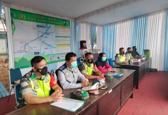 Serda Heru turut serta dalam pengamanan arus mudik lebaran. Jum'at (06/05/2022)