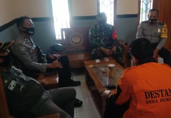 Serka Ambar mengajak perangkat desa sukseskan vaksinasi. Selasa (10/05/2022)