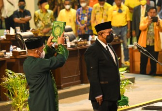 Pelantikan Wakil Ketua I DPRD Provinsi Kepri, Rizki Faisal, di Gedung DPRD Kepri, Kamis (12/5/2022)