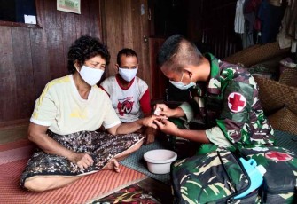 Sambangi warga perbatasan berikan pengobatan gratis. Sabtu (14/05/2022)