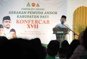 Bupati Pati Haryanto  saat menghadiri Konfercab GP Ansor XVII