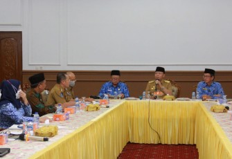 rapat koordinasi bersama Gubernur Bengkulu, Rohidin Mersyah, Selasa (17/5/2022)