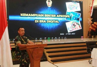 Aster Kasdam IX/Udayana saat membuka Harbang Puanter di Makodam. Selasa (17/05/2022)