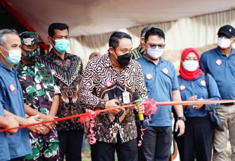 Wabup Safin ketika membuka hari bakti dokter di Kecamataan Sukolilo