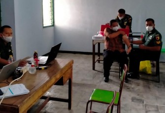 Vaksinasi di wilayah Koramil 13/Kobonsari Madiun. Jum'at (20/05/2022)