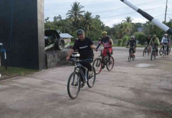 Gowes pagi Pj Gubernur Sulbar sambangi Korem 142/Tatag