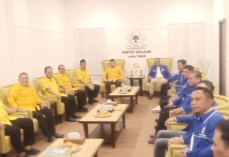 Pertemuan terbuka di kantor DPD Golkar Jatim, Sabtu (21/5/2022)