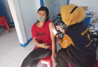 Vaksinasi massal oleh Polres Bengkulu Utara, Senin (23/5/2022)