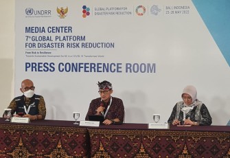 Sandiaga Uno saat memberikan konferensi pers di ajang GPDRR Nusa Dua Bali