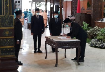 Pelantikan dan pengambilan sumpah jabatan, oleh Bupati Tulungagung, Jumat (27/5/2022).