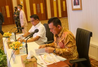 Rakor percepatan legalisasi tanah wilayah pesisir dan pulau-pulau Kecil di Kepulauan Riau, Jumat (27/5/2022).