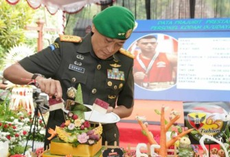 Pangdam saat syukuran HUT ke 65 Kodam IX/Udayana